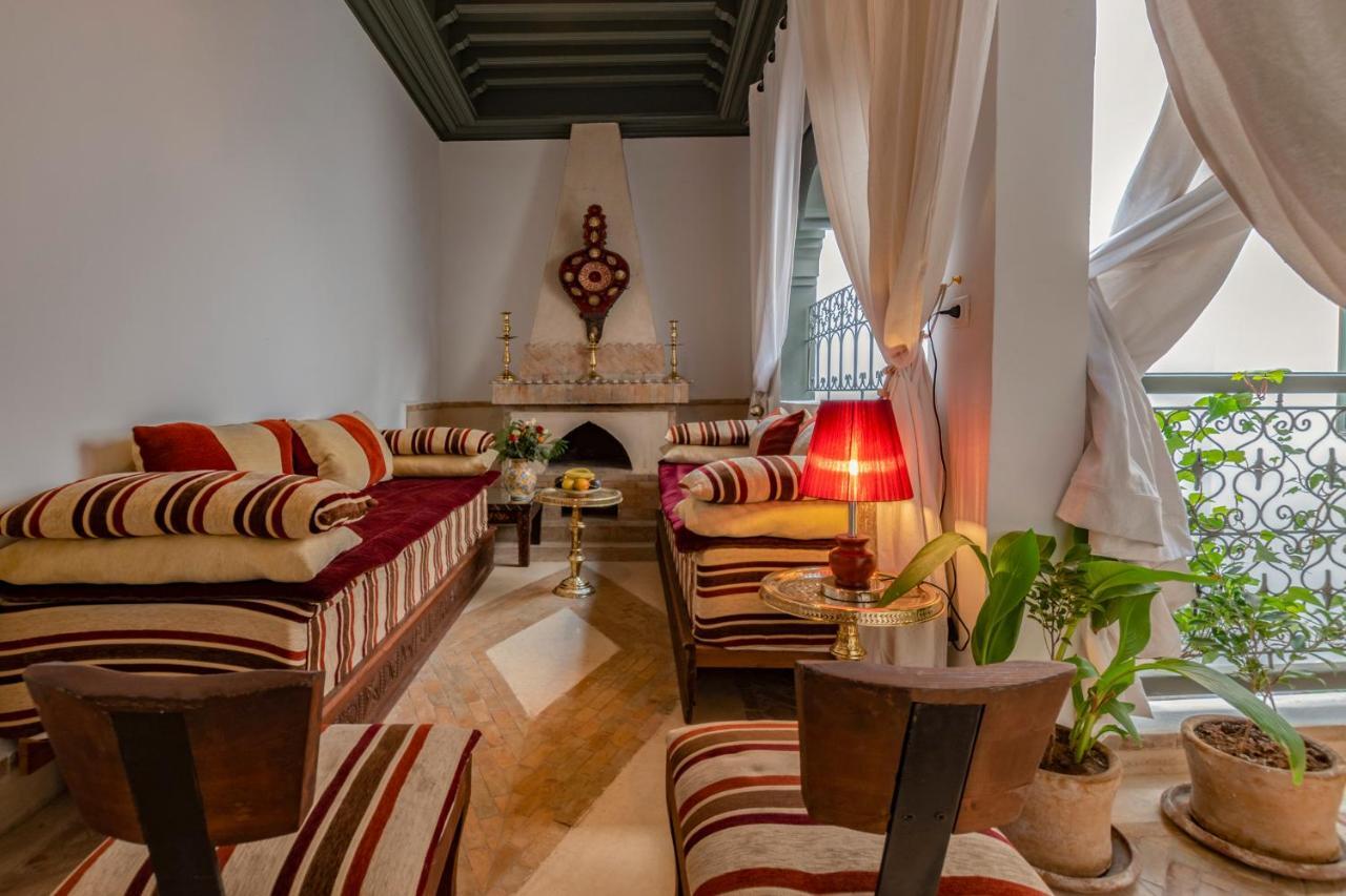 Dar El Arsa Rooftop & Jacuzzi 2*